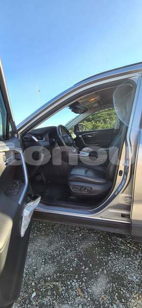 Big with watermark toyota rav4 sud noumea 5118
