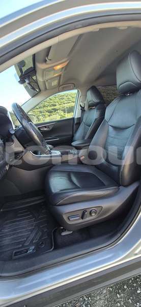 Big with watermark toyota rav4 sud noumea 5118