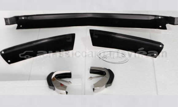 Acheter BMW 2002 bumpers 1968 à Bouloupari, Sud Acheter BMW 2002 bumpers 1968 à Bouloupari, Sud