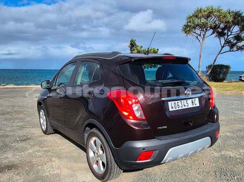 Big with watermark opel mokka sud noumea 5125