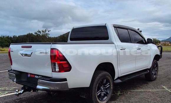 Acheter Occasion Voiture Toyota Hilux Blanc à Noumea, Sud Acheter Occasion Voiture Toyota Hilux Blanc à Noumea, Sud