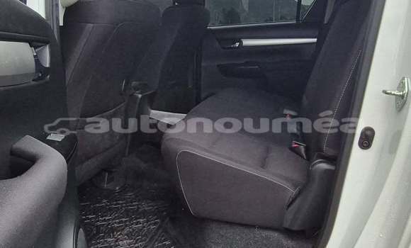 Acheter Occasion Voiture Toyota Hilux Blanc à Noumea, Sud Acheter Occasion Voiture Toyota Hilux Blanc à Noumea, Sud