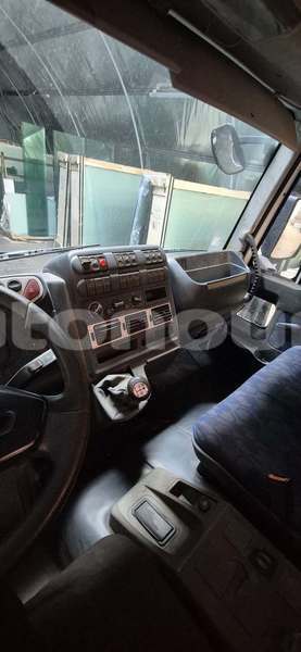 Big with watermark iveco cargo sud noumea 5129
