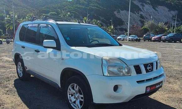 Acheter Occasion Voiture Nissan Xtrail Blanc à Noumea, Sud