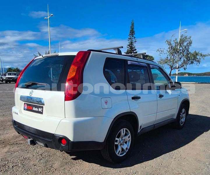 Big with watermark nissan xtrail sud noumea 5130
