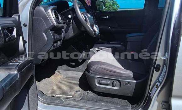Acheter Occasion Voiture Toyota Tacoma Gris à Noumea, Sud Acheter Occasion Voiture Toyota Tacoma Gris à Noumea, Sud