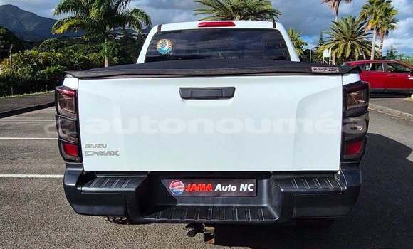 Acheter Occasion Voiture Isuzu D–MAX Blanc à Noumea, Sud Acheter Occasion Voiture Isuzu D–MAX Blanc à Noumea, Sud