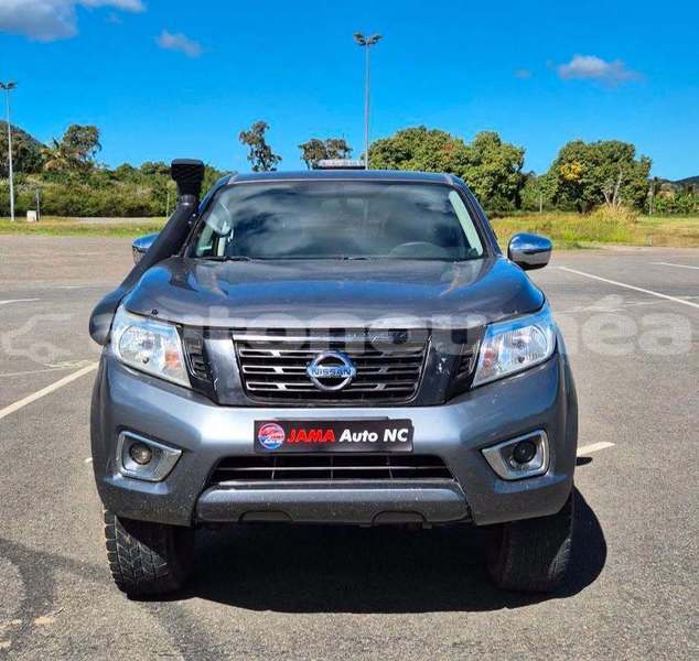 Big with watermark nissan navara sud noumea 5139