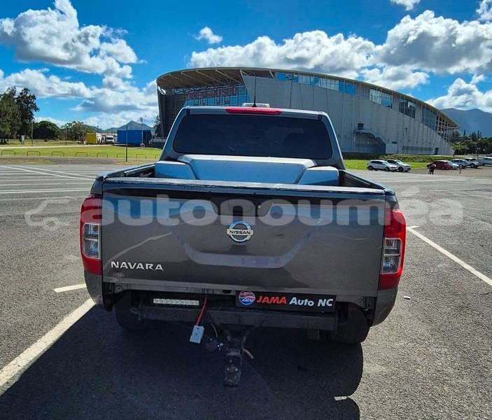 Big with watermark nissan navara sud noumea 5139