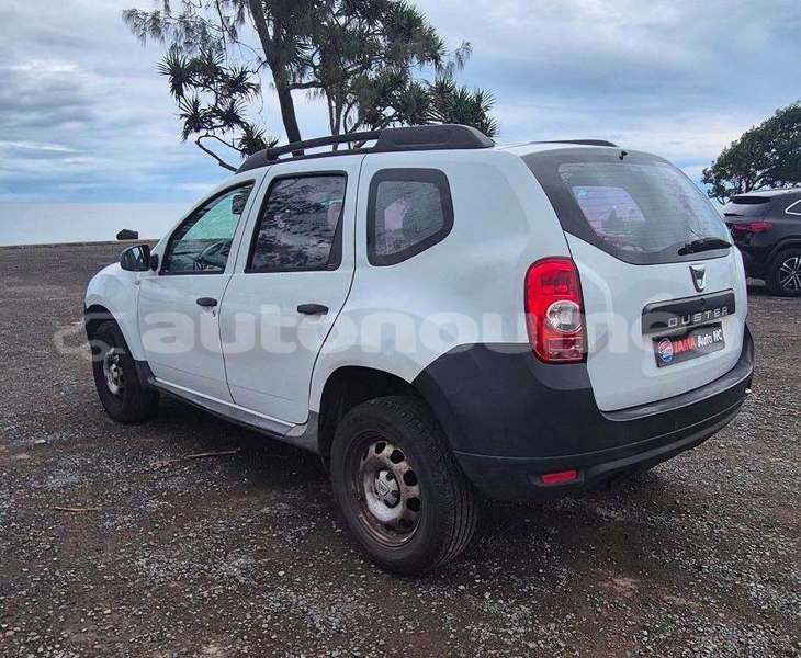 Big with watermark dacia duster sud noumea 5141