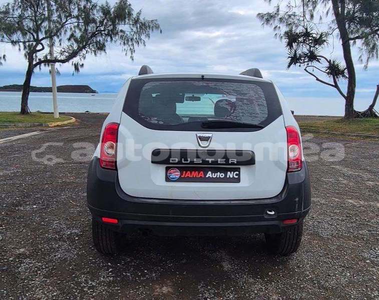 Big with watermark dacia duster sud noumea 5141