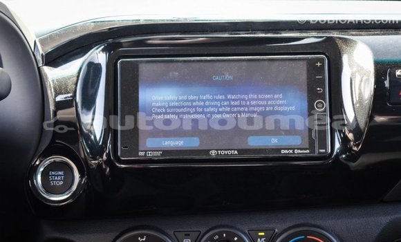 Acheter Import Voiture Toyota Hilux Autre à Import - Dubai, Iles Acheter Import Voiture Toyota Hilux Autre à Import - Dubai, Iles