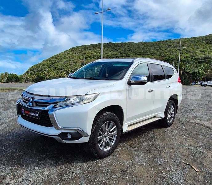Big with watermark mitsubishi pajero sport sud noumea 5144