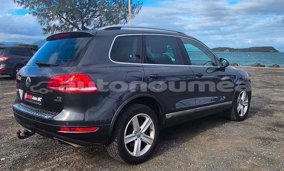 Buy Used Volkswagen Touareg Silver Car in Noumea in Sud Buy Used Volkswagen Touareg Silver Car in Noumea in Sud