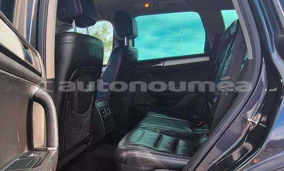 Buy Used Volkswagen Touareg Silver Car in Noumea in Sud Buy Used Volkswagen Touareg Silver Car in Noumea in Sud