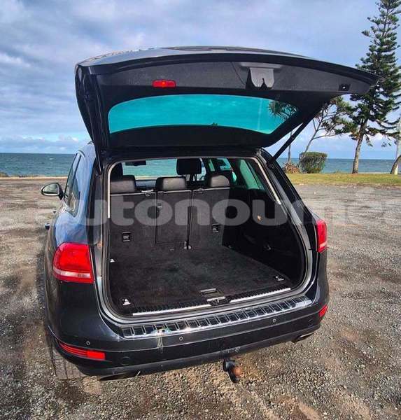 Big with watermark volkswagen touareg sud noumea 5146