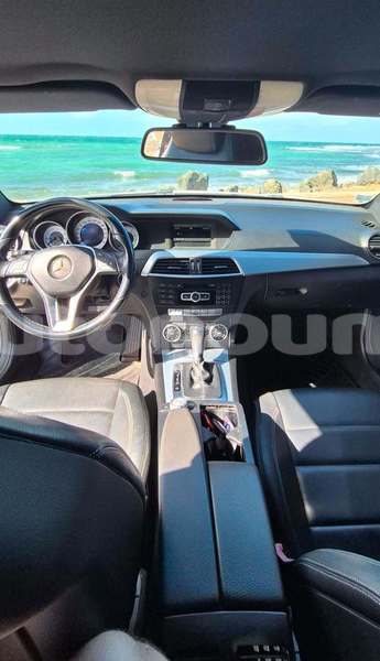 Big with watermark mercedes benz c180 coupe sud noumea 5147