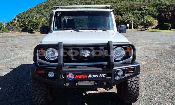 Acheter Occasion Voiture Suzuki Jimny Blanc à Noumea, Sud Acheter Occasion Voiture Suzuki Jimny Blanc à Noumea, Sud