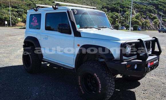Acheter Occasion Voiture Suzuki Jimny Blanc à Noumea, Sud Acheter Occasion Voiture Suzuki Jimny Blanc à Noumea, Sud