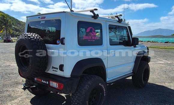 Acheter Occasion Voiture Suzuki Jimny Blanc à Noumea, Sud Acheter Occasion Voiture Suzuki Jimny Blanc à Noumea, Sud