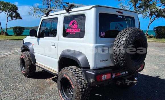 Acheter Occasion Voiture Suzuki Jimny Blanc à Noumea, Sud Acheter Occasion Voiture Suzuki Jimny Blanc à Noumea, Sud