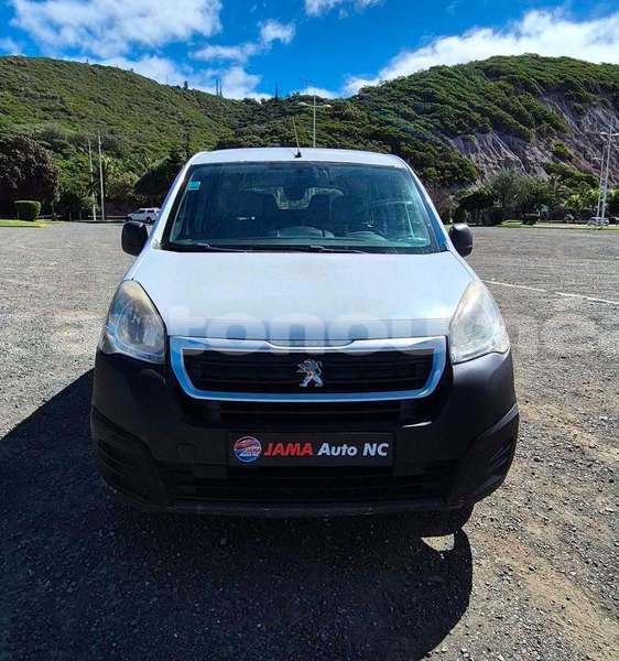 Big with watermark peugeot partner sud noumea 5150
