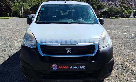 Buy Used Peugeot Partner White Car in Noumea in Sud Buy Used Peugeot Partner White Car in Noumea in Sud