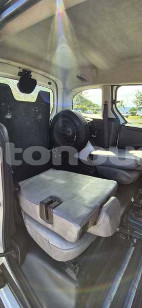 Big with watermark peugeot partner sud noumea 5150