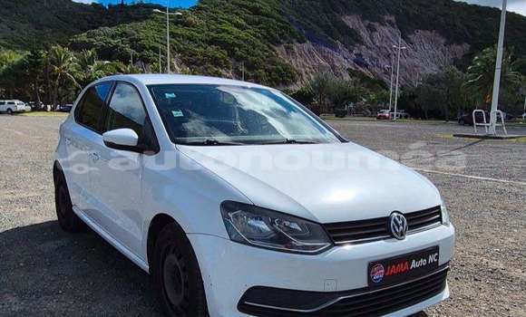 Acheter Occasion Voiture Volkswagen Polo Blanc à Noumea, Sud