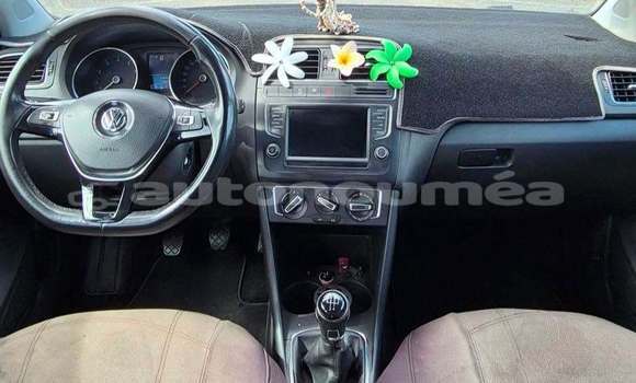 Buy Used Volkswagen Polo White Car in Noumea in Sud Buy Used Volkswagen Polo White Car in Noumea in Sud