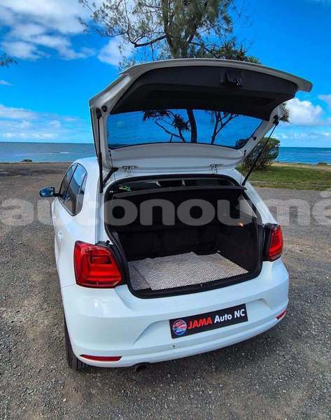 Big with watermark volkswagen polo sud noumea 5152