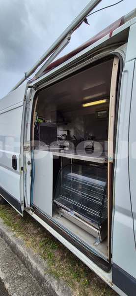 Big with watermark citroen jumper sud noumea 5164