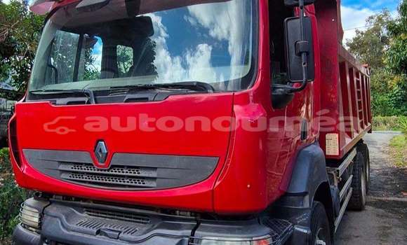 Acheter Occasion Utilitaire Renault G300 Rouge à Noumea, Sud