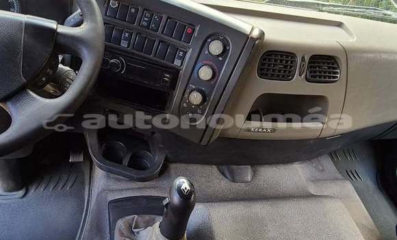 Buy Used Renault G300 Red Truck in Noumea in Sud Buy Used Renault G300 Red Truck in Noumea in Sud