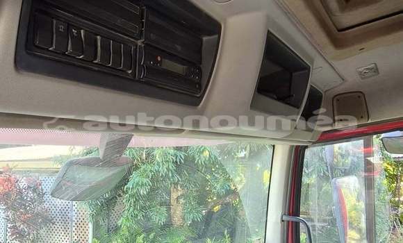 Buy Used Renault G300 Red Truck in Noumea in Sud Buy Used Renault G300 Red Truck in Noumea in Sud
