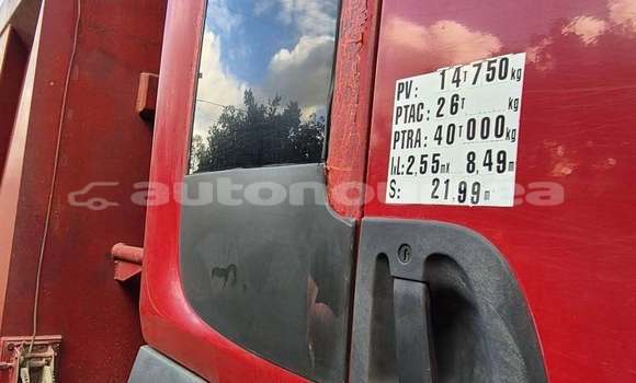 Buy Used Renault G300 Red Truck in Noumea in Sud Buy Used Renault G300 Red Truck in Noumea in Sud