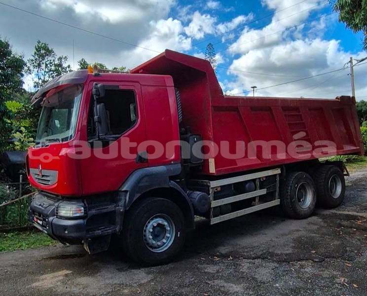 Big with watermark renault g300 sud noumea 5165