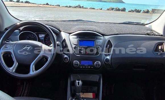 Acheter Occasion Voiture Hyundai ix35 Blanc à Noumea, Sud Acheter Occasion Voiture Hyundai ix35 Blanc à Noumea, Sud