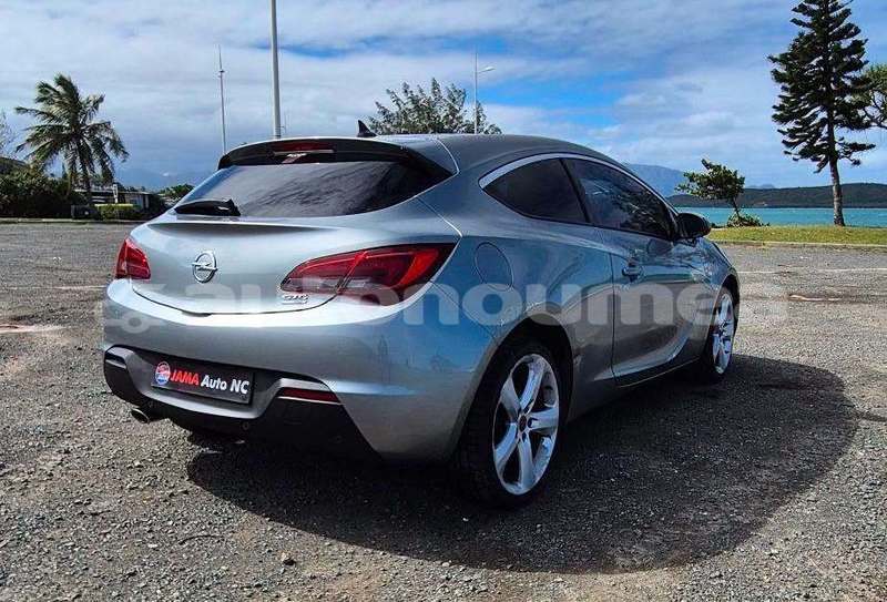Big with watermark opel corsa sud noumea 5169