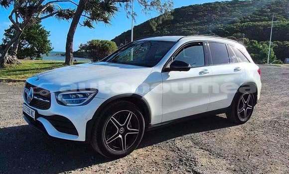Acheter Occasion Voiture Mercedes-Benz GLC Blanc à Noumea, Sud Acheter Occasion Voiture Mercedes-Benz GLC Blanc à Noumea, Sud
