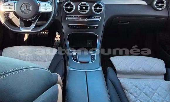 Acheter Occasion Voiture Mercedes-Benz GLC Blanc à Noumea, Sud Acheter Occasion Voiture Mercedes-Benz GLC Blanc à Noumea, Sud