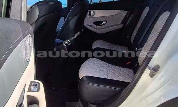 Acheter Occasion Voiture Mercedes-Benz GLC Blanc à Noumea, Sud Acheter Occasion Voiture Mercedes-Benz GLC Blanc à Noumea, Sud