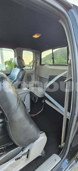 Big with watermark toyota tacoma sud noumea 5173