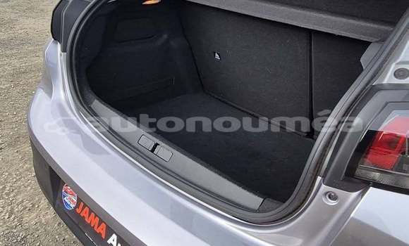 Acheter Occasion Voiture Peugeot 208 Gris à Noumea, Sud Acheter Occasion Voiture Peugeot 208 Gris à Noumea, Sud