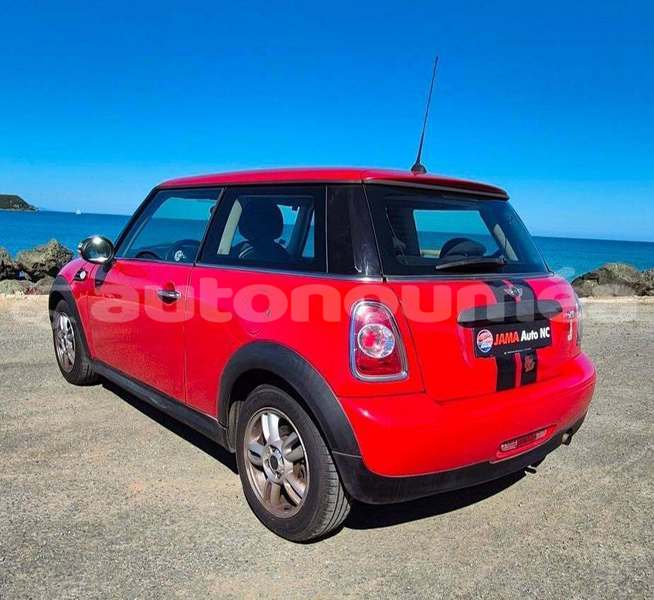 Big with watermark mini one sud noumea 5181
