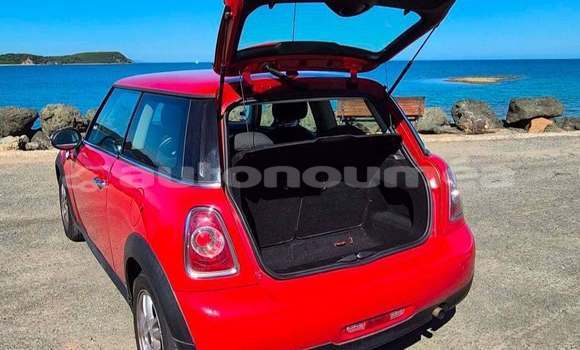Acheter Occasion Voiture MINI One Rouge à Noumea, Sud Acheter Occasion Voiture MINI One Rouge à Noumea, Sud