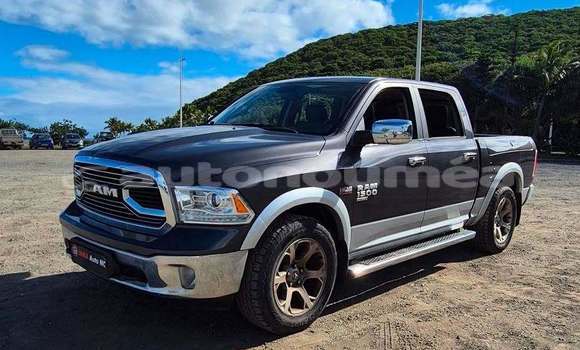 Acheter Occasion Voiture Dodge RAM Noir à Noumea, Sud