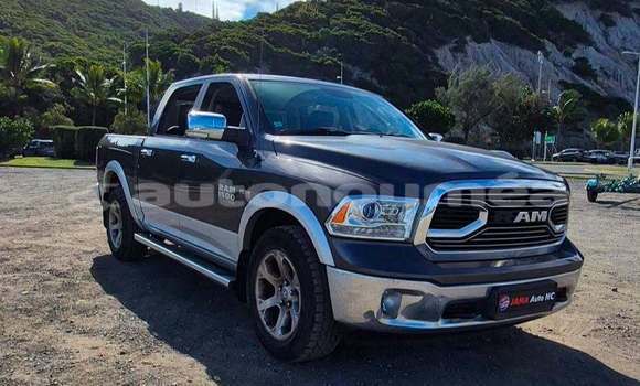 Acheter Occasion Voiture Dodge RAM Noir à Noumea, Sud Acheter Occasion Voiture Dodge RAM Noir à Noumea, Sud
