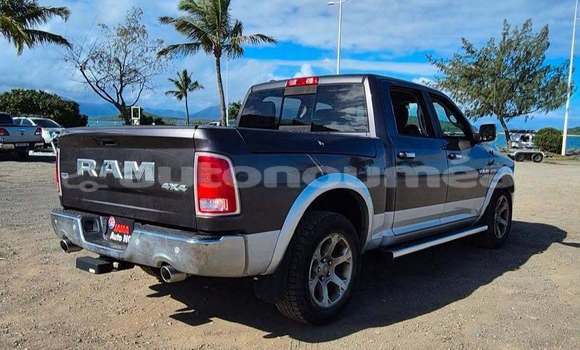 Acheter Occasion Voiture Dodge RAM Noir à Noumea, Sud Acheter Occasion Voiture Dodge RAM Noir à Noumea, Sud