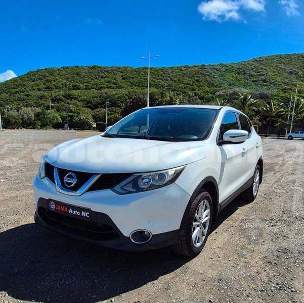 Big with watermark nissan qashqai 2 sud noumea 5189